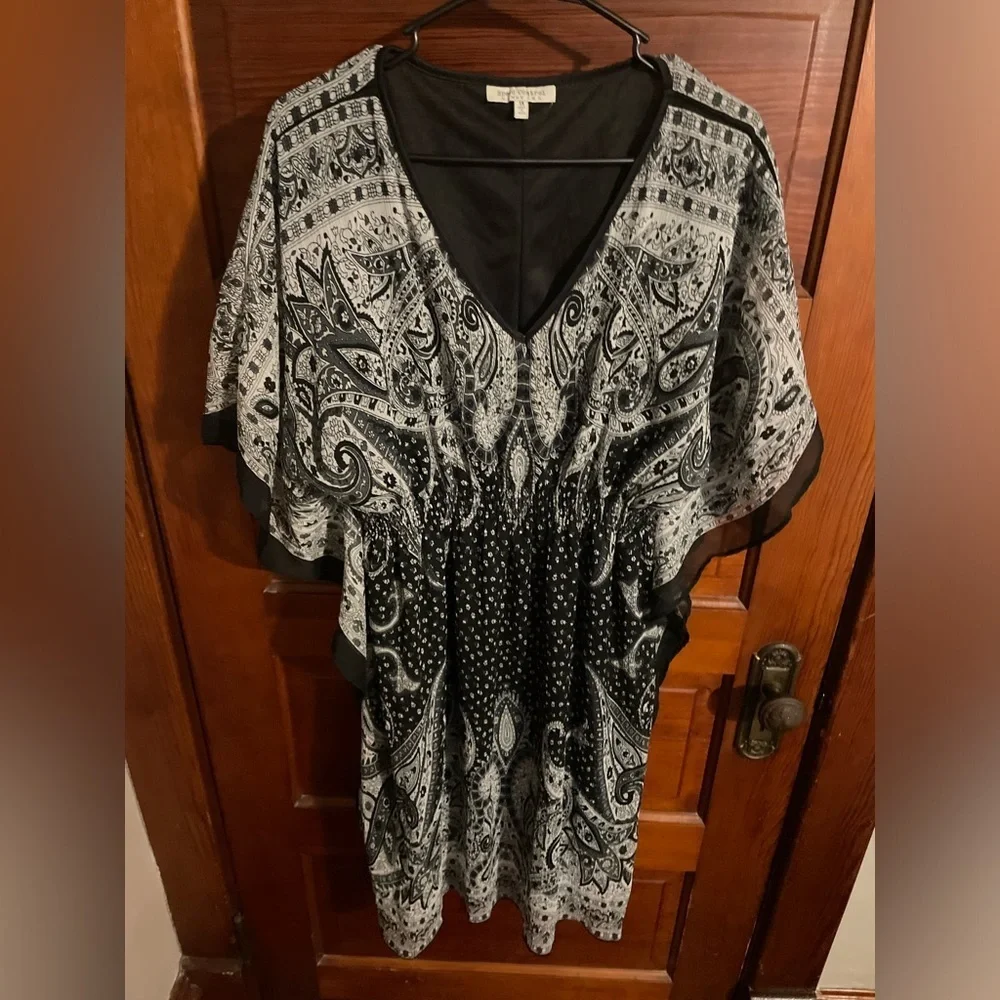 New Without Tags Black Paisley Boho Dress *make offers* - Picture 2 of 9